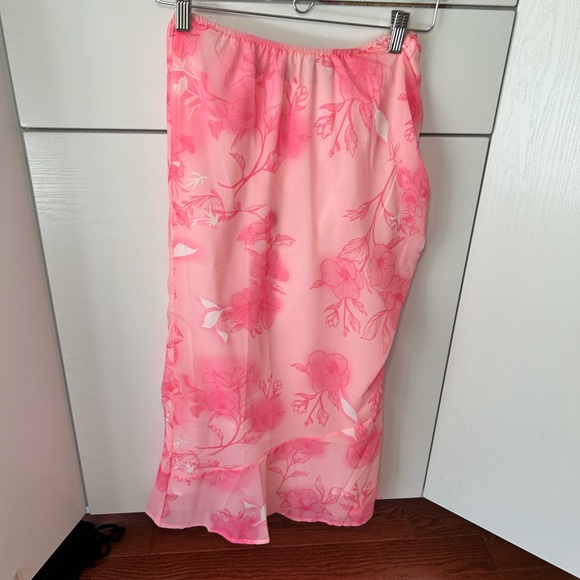 Pink patterned midi/maxi skirt - Picture 6 of 7